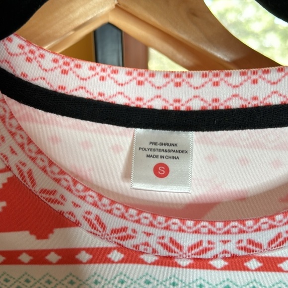 Sloth Ugly Christmas Sweatshirt Size Small Oversized - Picture 3 of 5